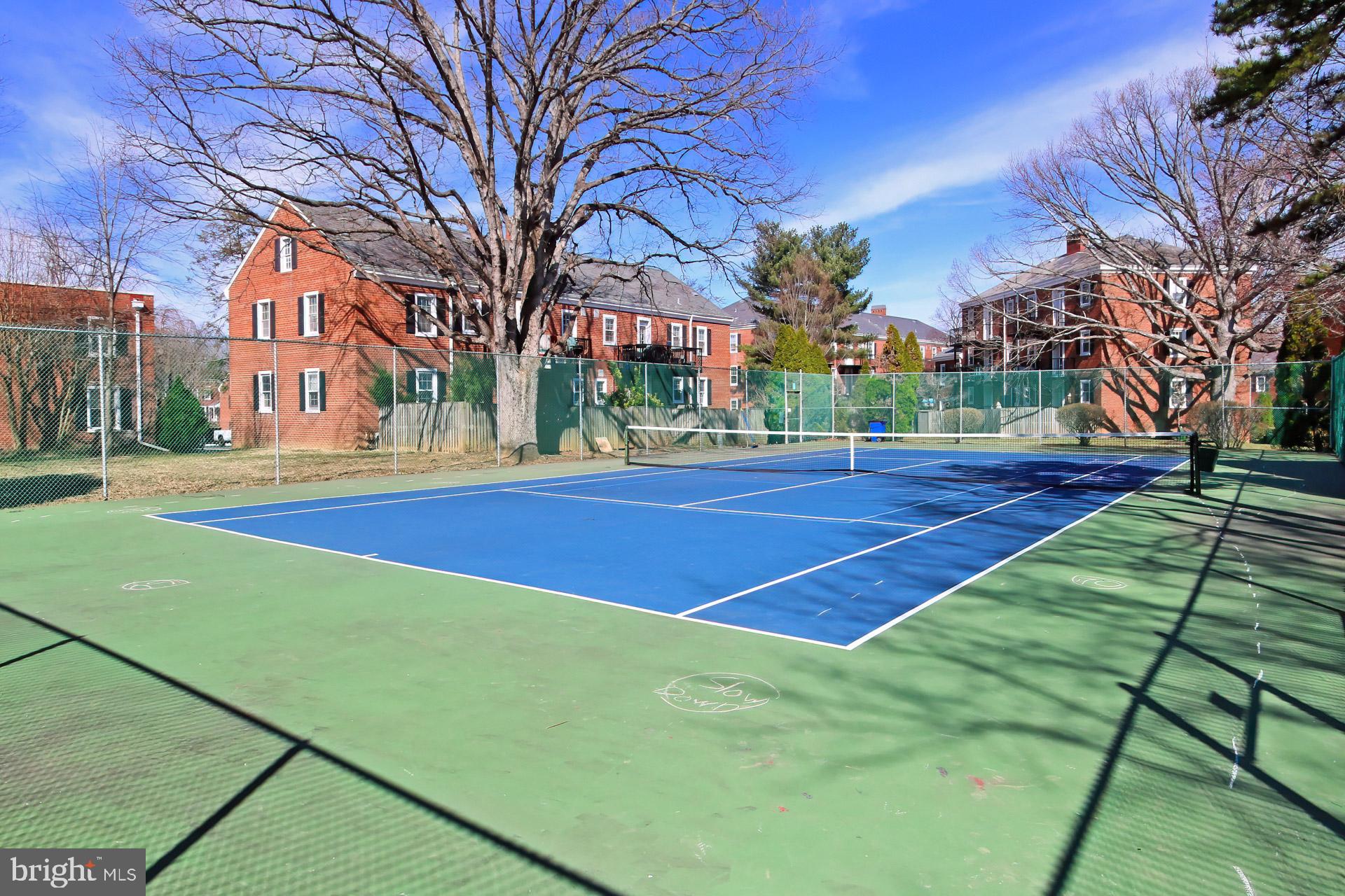 FAIRLINGTON VILLAGES - Residential Lease