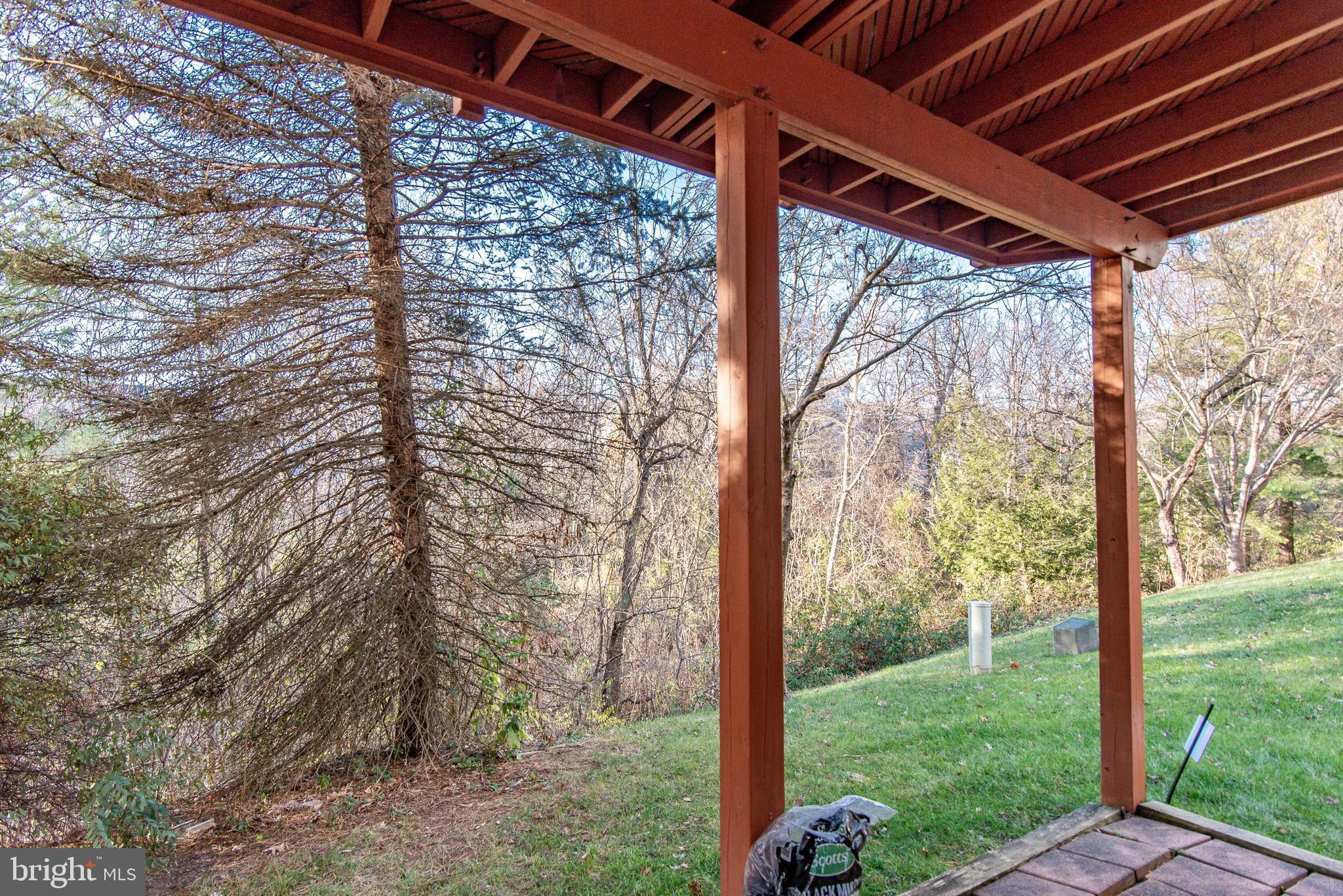 MCNAIR FARMS LANDBAY - Residential Lease