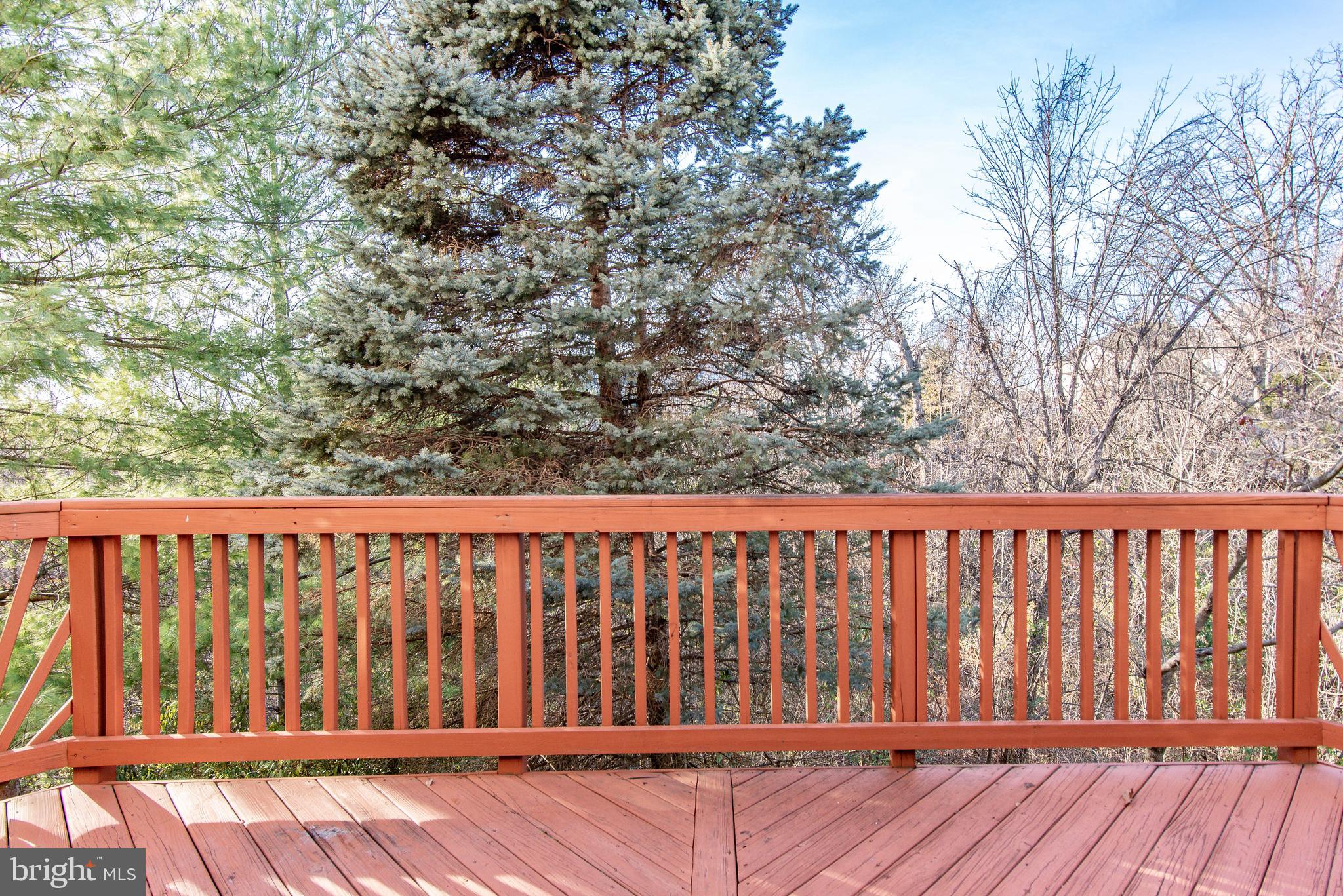 MCNAIR FARMS LANDBAY - Residential Lease