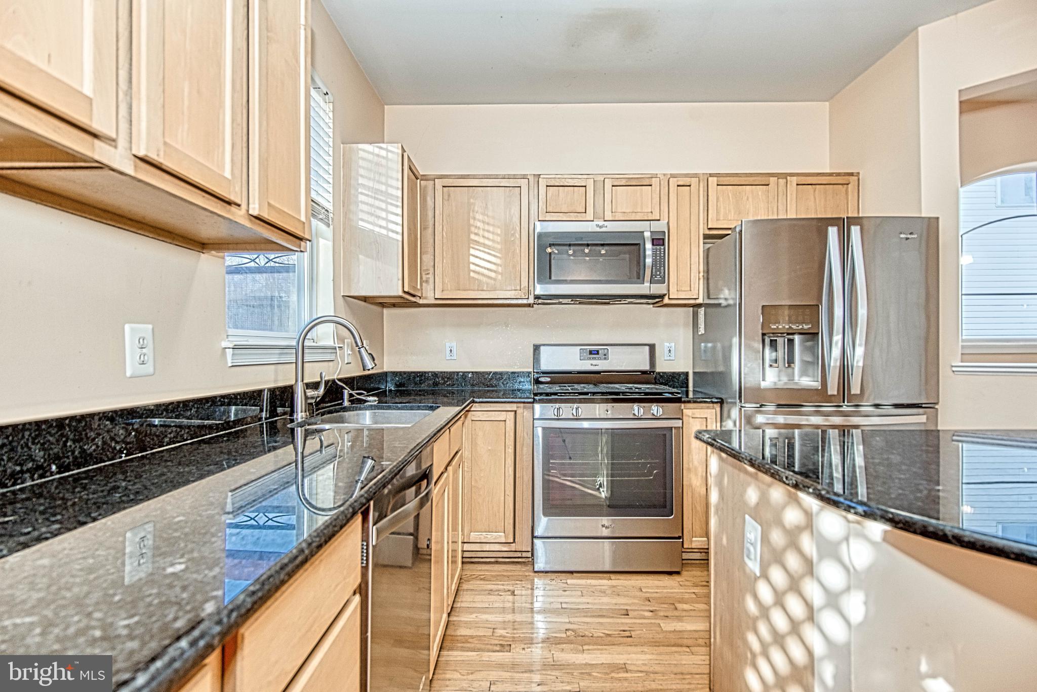 MCNAIR FARMS LANDBAY - Residential Lease