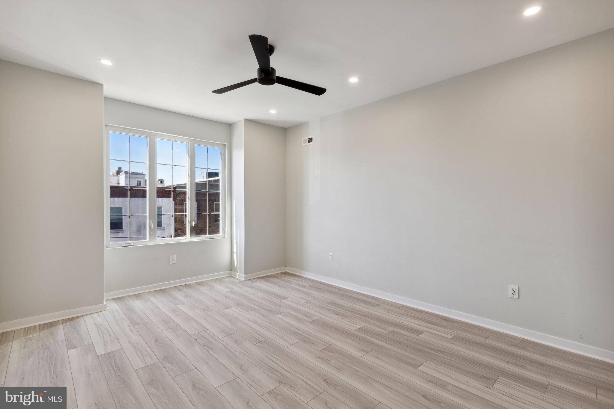 EAST PASSYUNK CROSSING - Residential