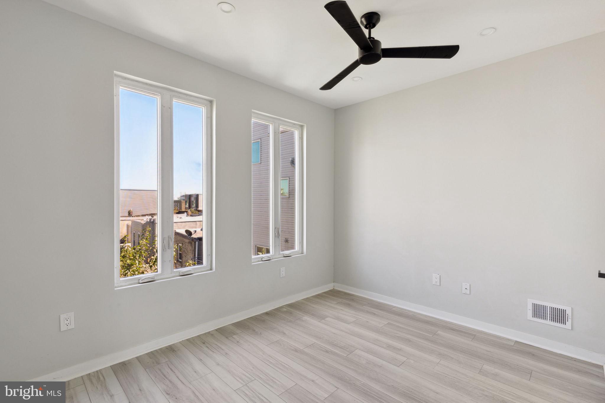 EAST PASSYUNK CROSSING - Residential