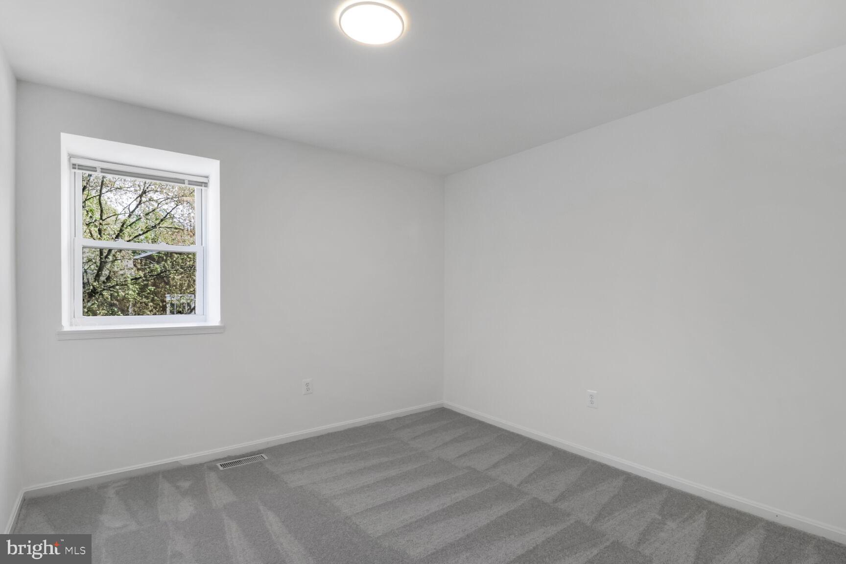 FAIRFAX PLAZA TOWNHOUSES - Residential