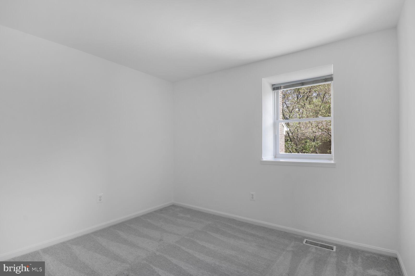 FAIRFAX PLAZA TOWNHOUSES - Residential