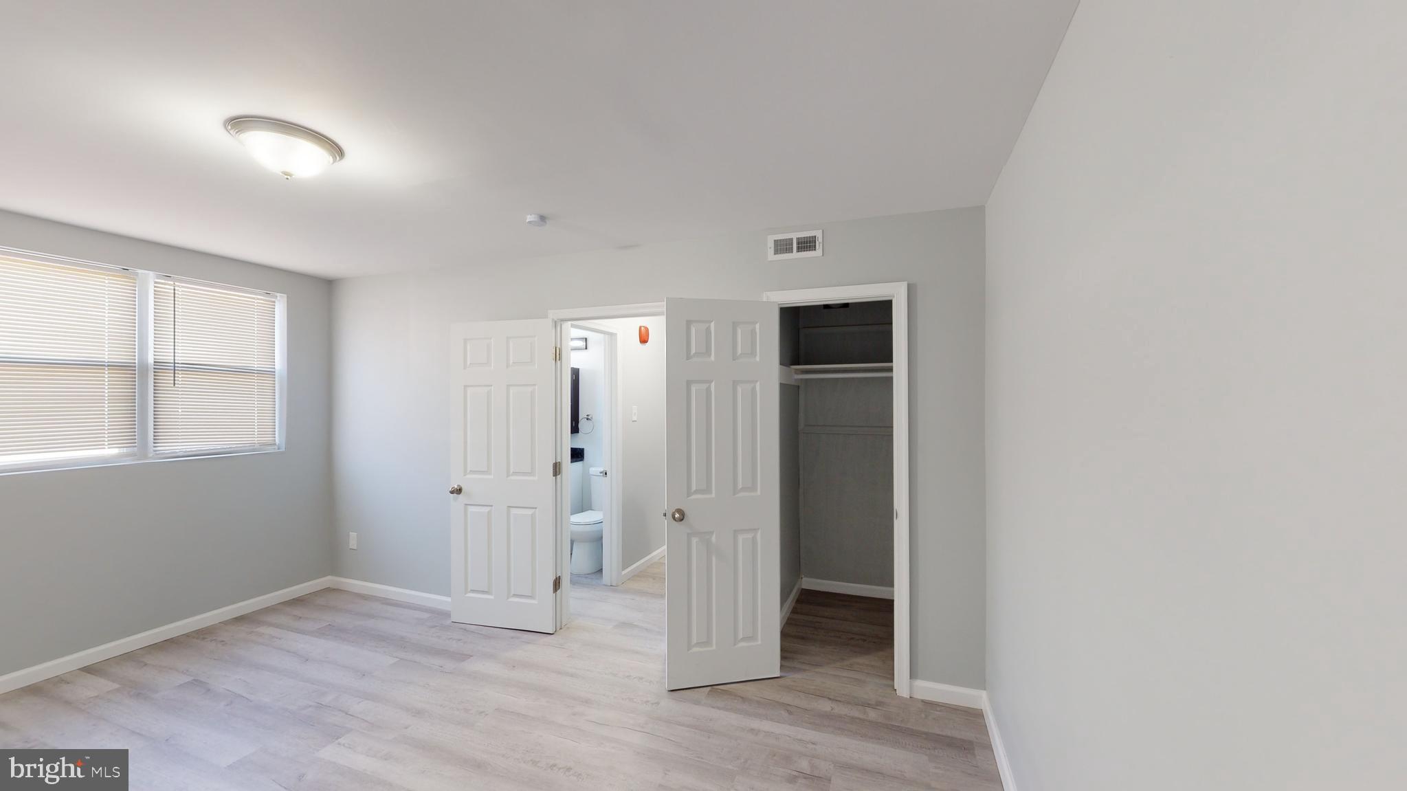 910 GATEWAY BOULEVARD D4
