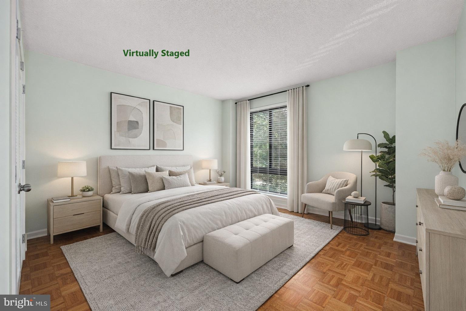 THE PLAZA - Residential