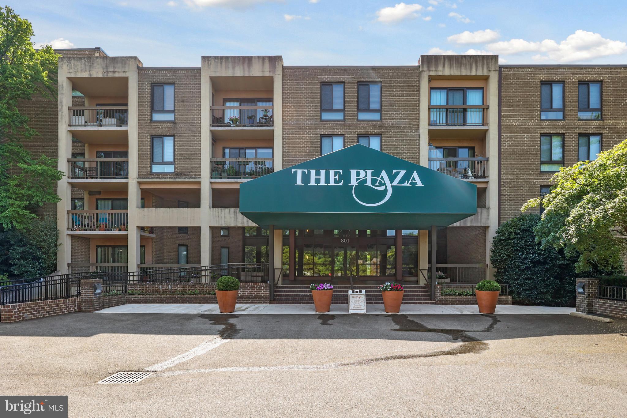 THE PLAZA - Residential