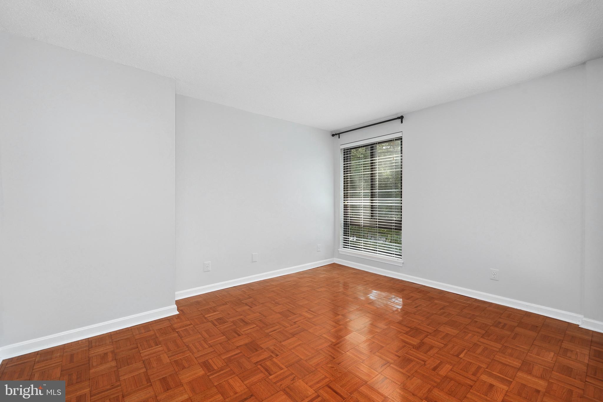 THE PLAZA - Residential