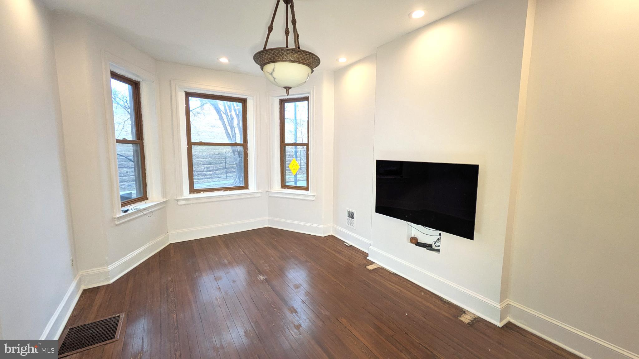 118 BRYANT STREET NW