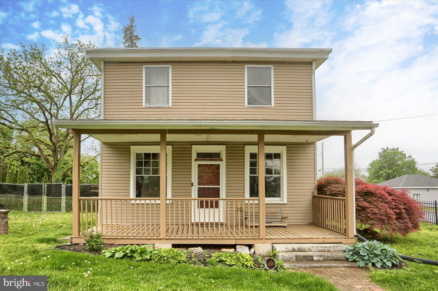COLONIAL PARK - Residential