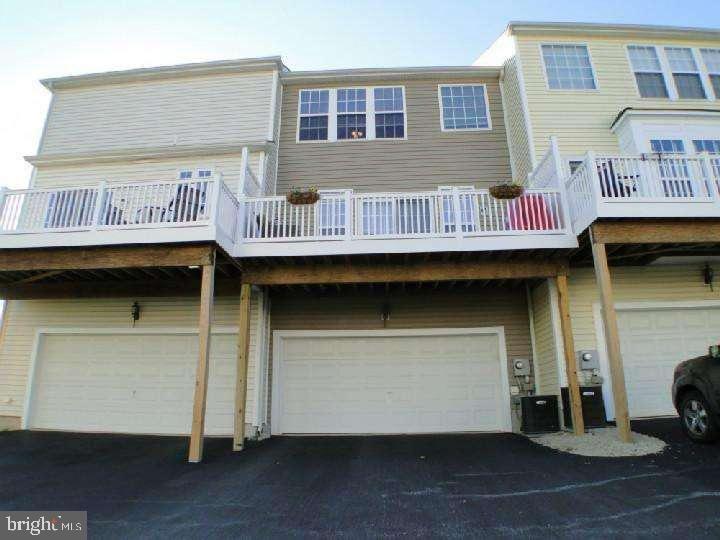 WINDSOR RIDGE - Residential Lease