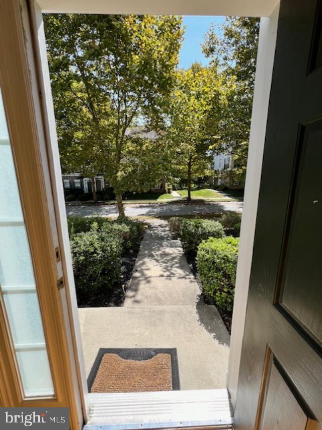 WINDSOR RIDGE - Residential Lease