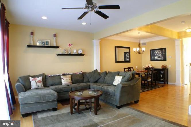 WINDSOR RIDGE - Residential Lease