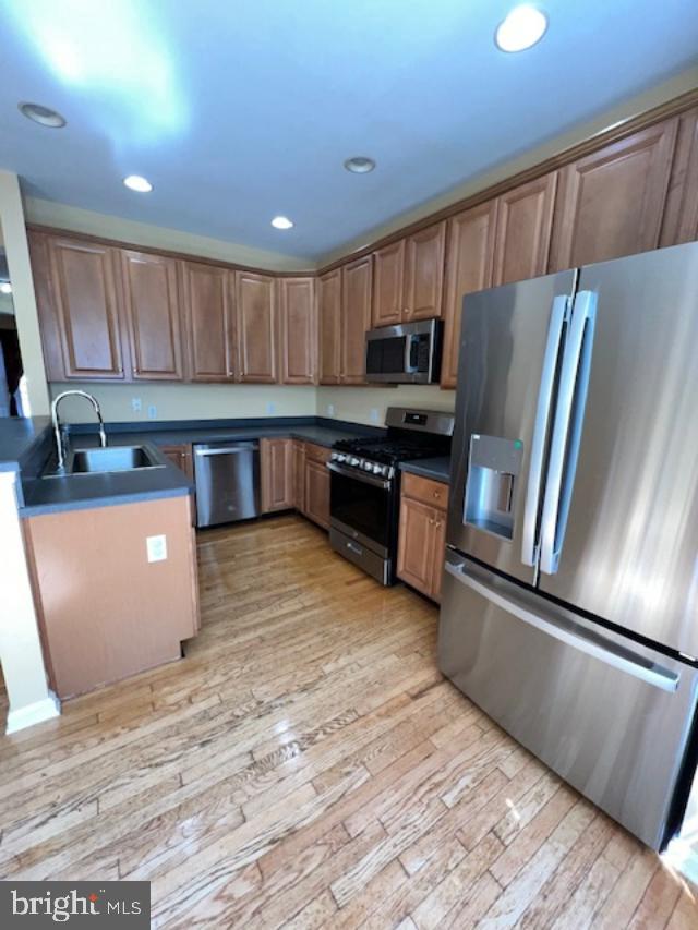 WINDSOR RIDGE - Residential Lease