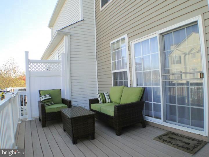 WINDSOR RIDGE - Residential Lease