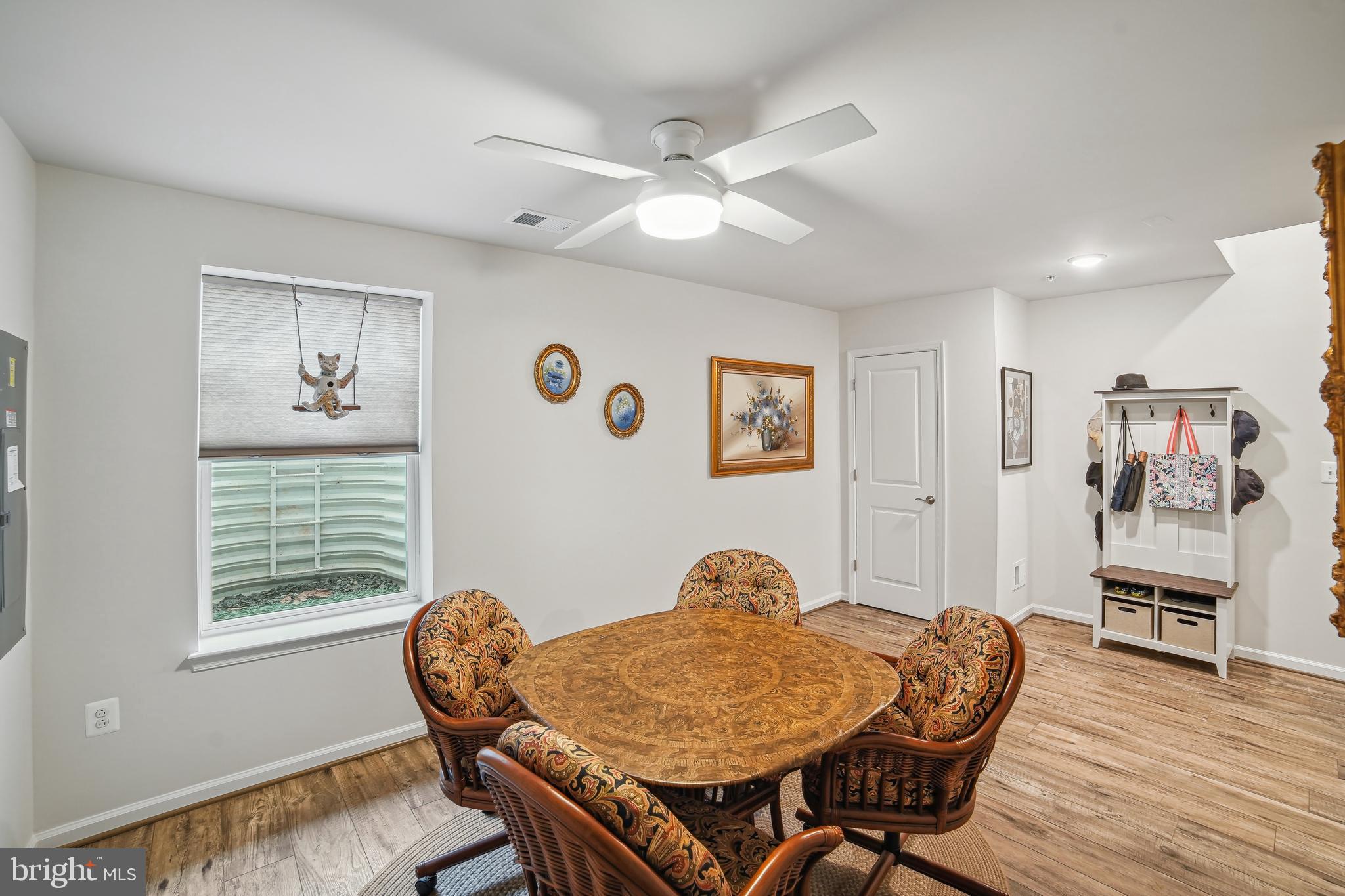 CENTURY ROW - Residential