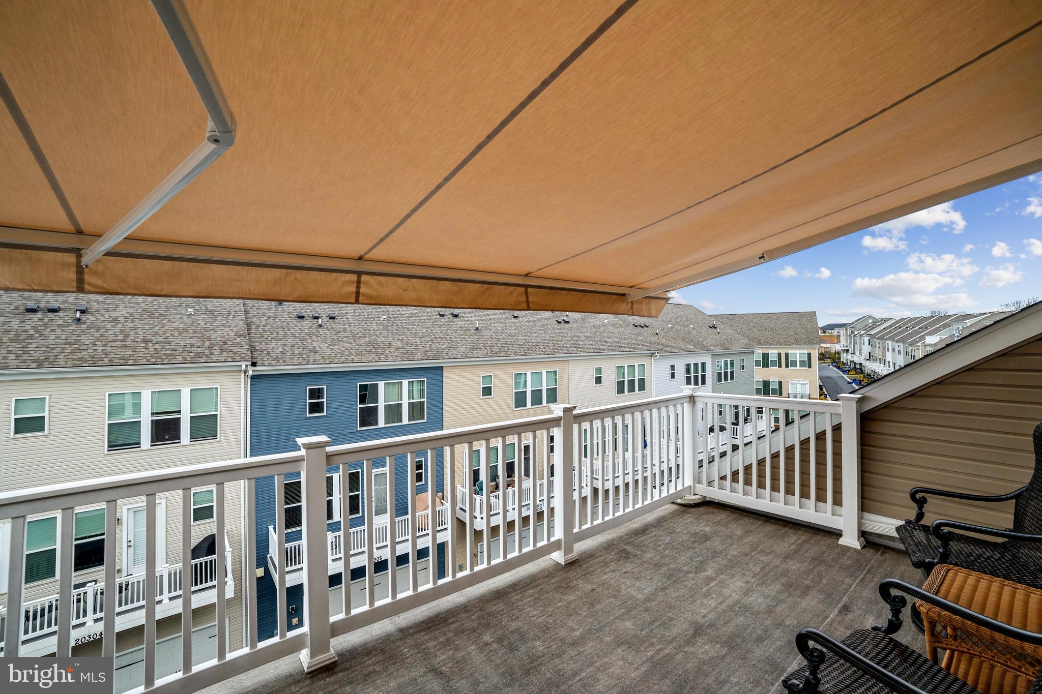 CENTURY ROW - Residential