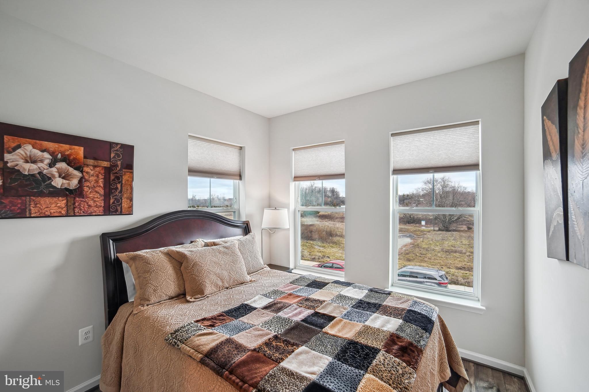 CENTURY ROW - Residential