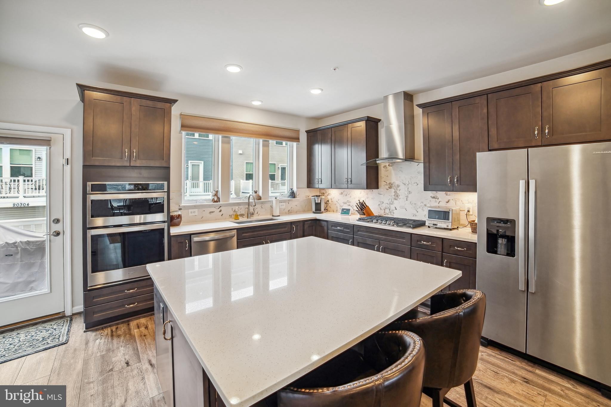 CENTURY ROW - Residential