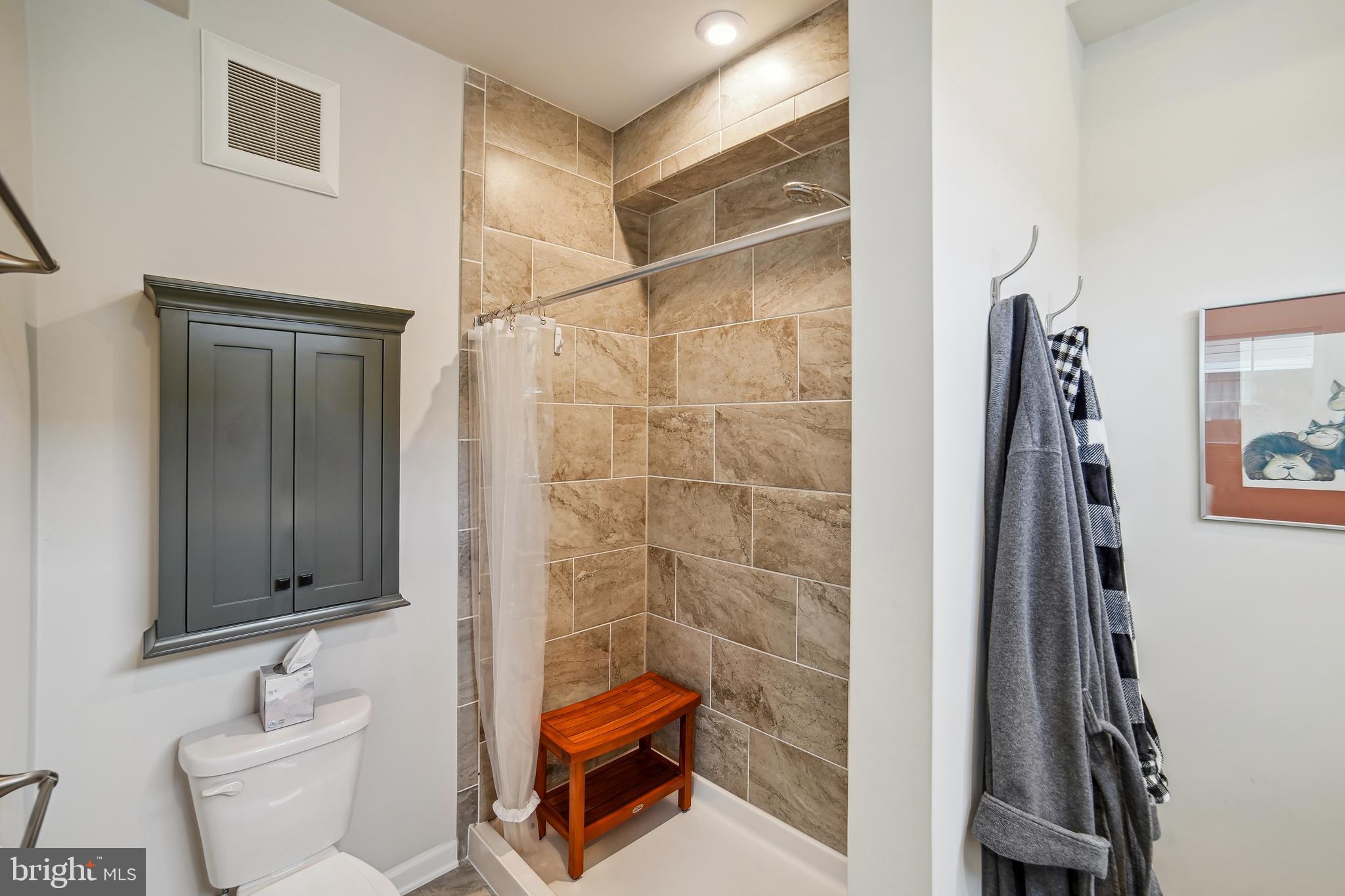 CENTURY ROW - Residential