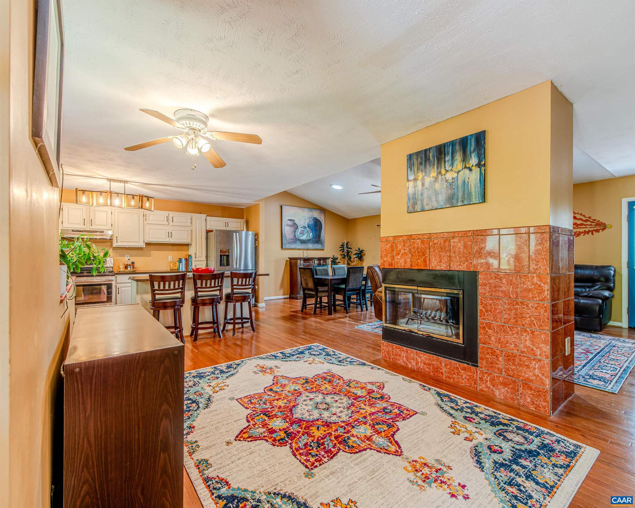 124 AZALEA DR