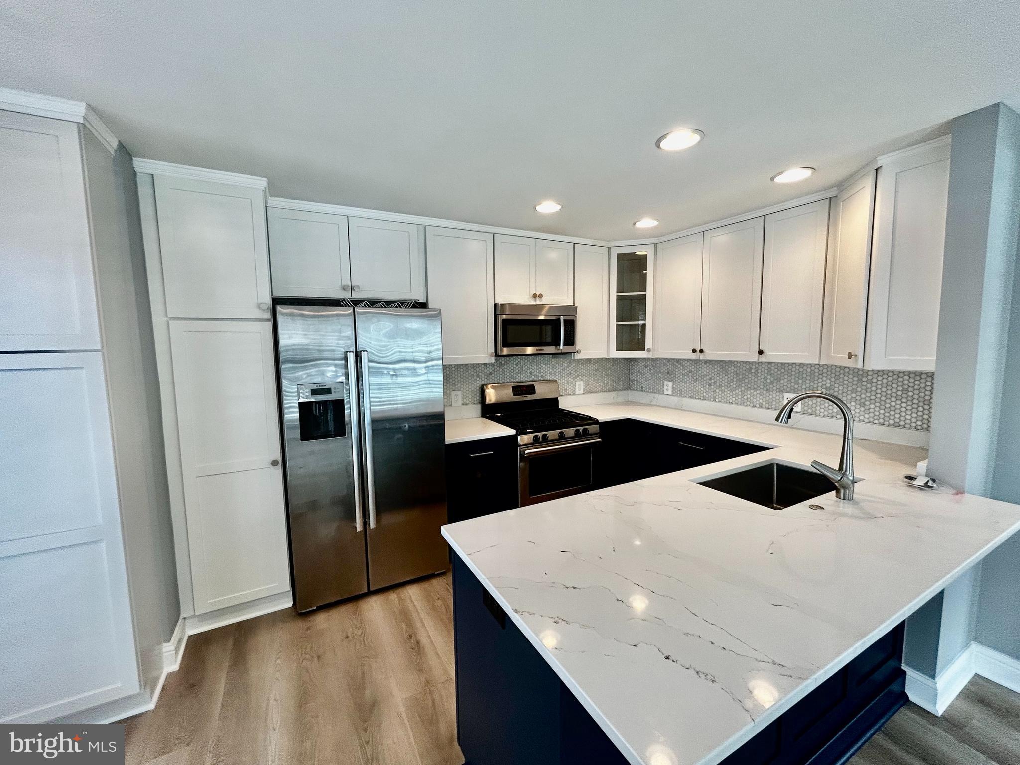 STONEGATE - Residential Lease