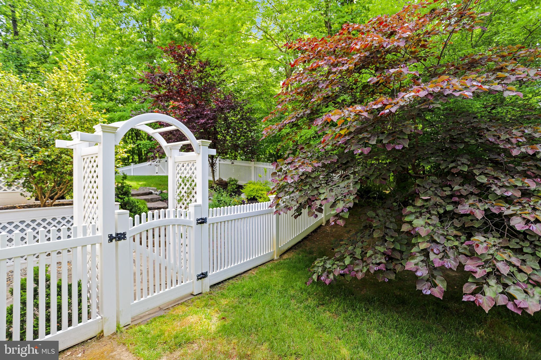 BROOKE RIDGE - Residential