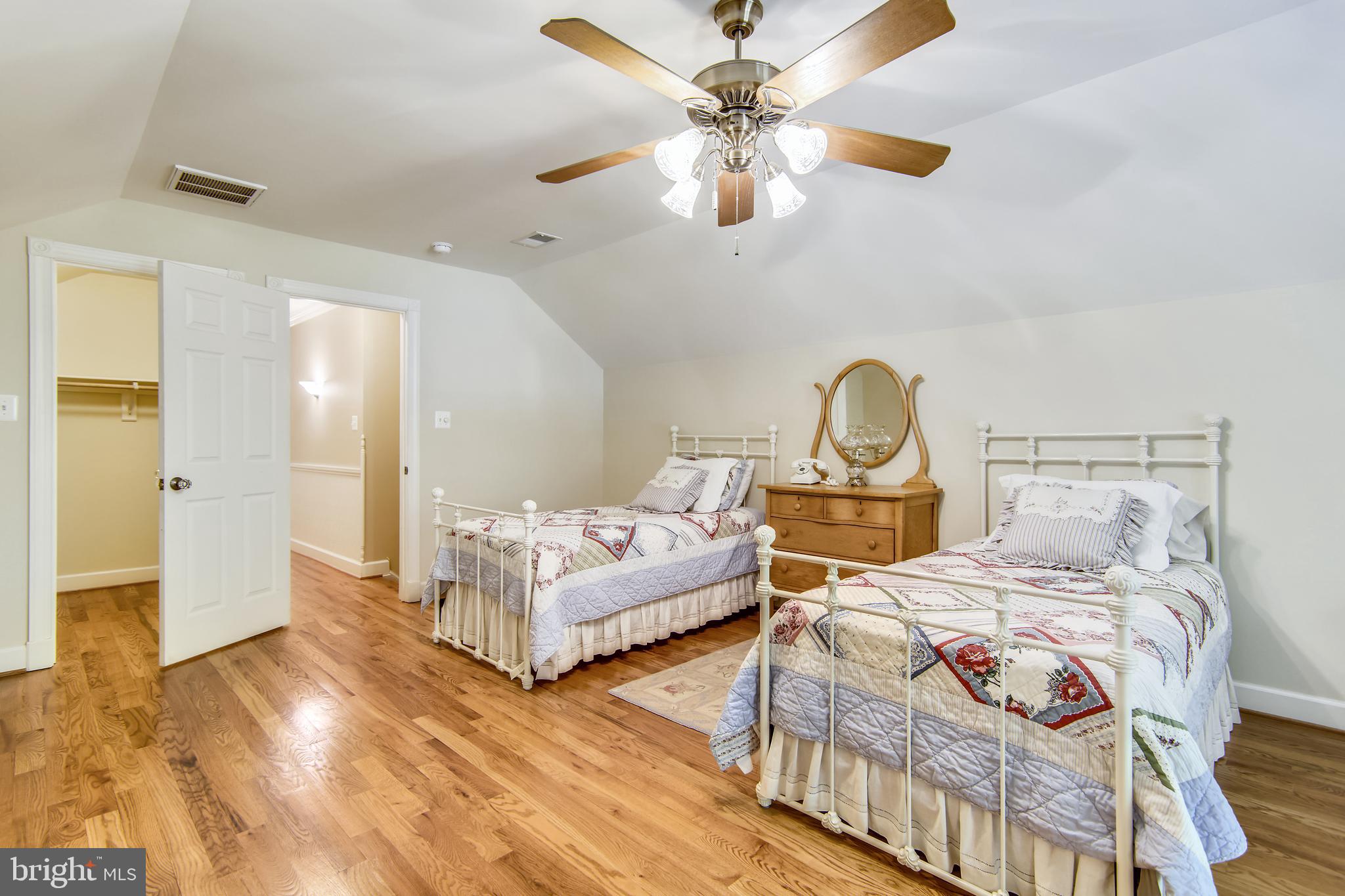 BROOKE RIDGE - Residential