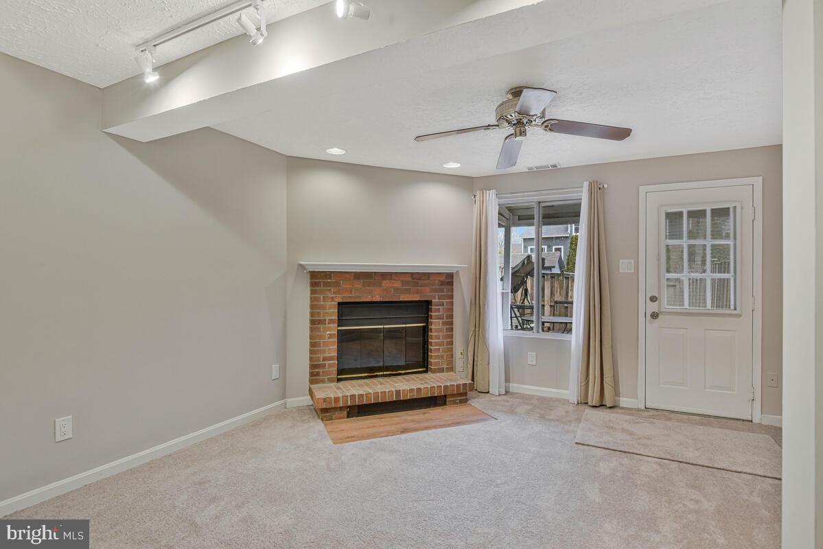 NEWINGTON HEIGHTS - Residential