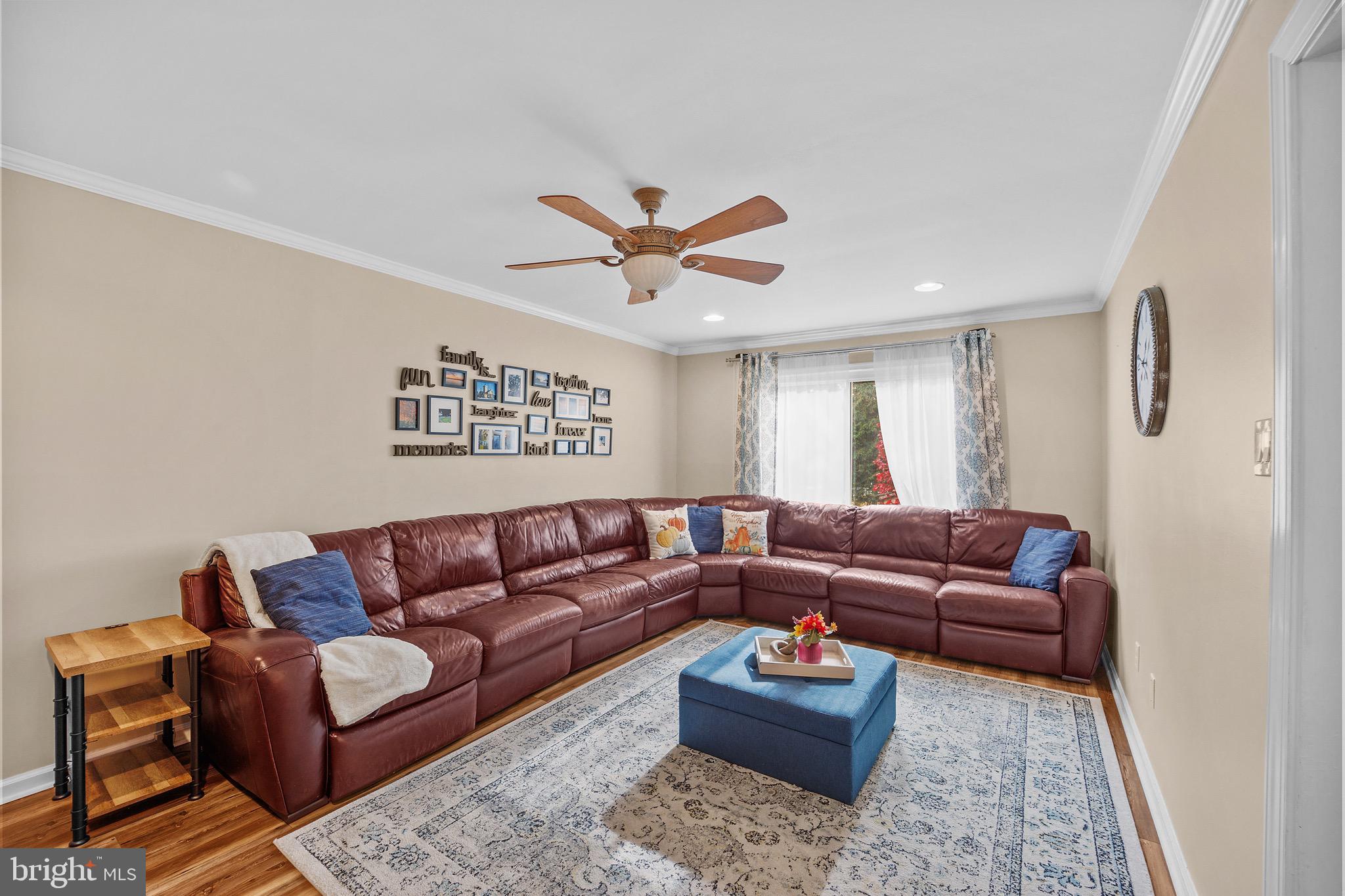 CEDAR HOLLOW - Residential