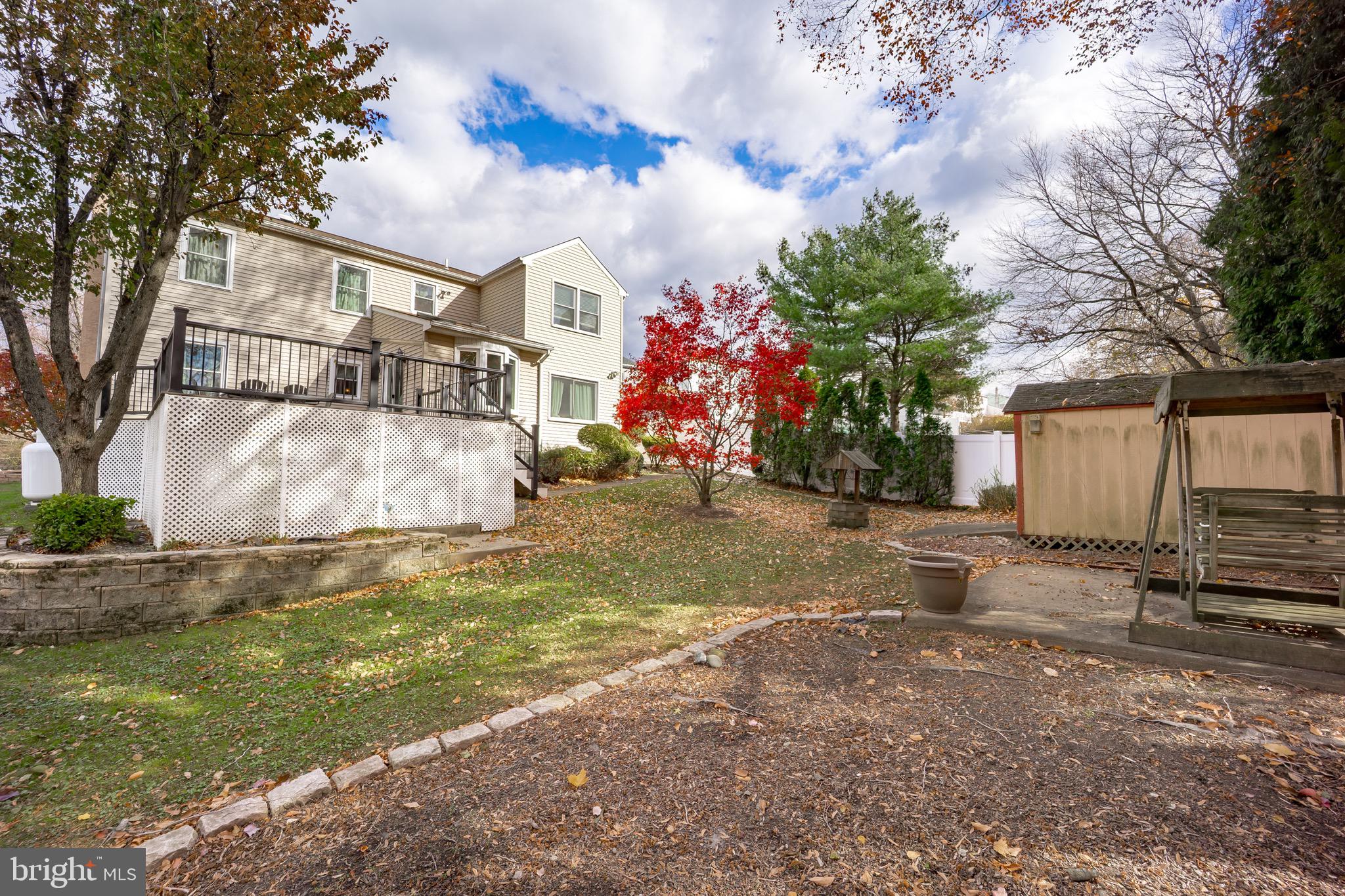 CEDAR HOLLOW - Residential