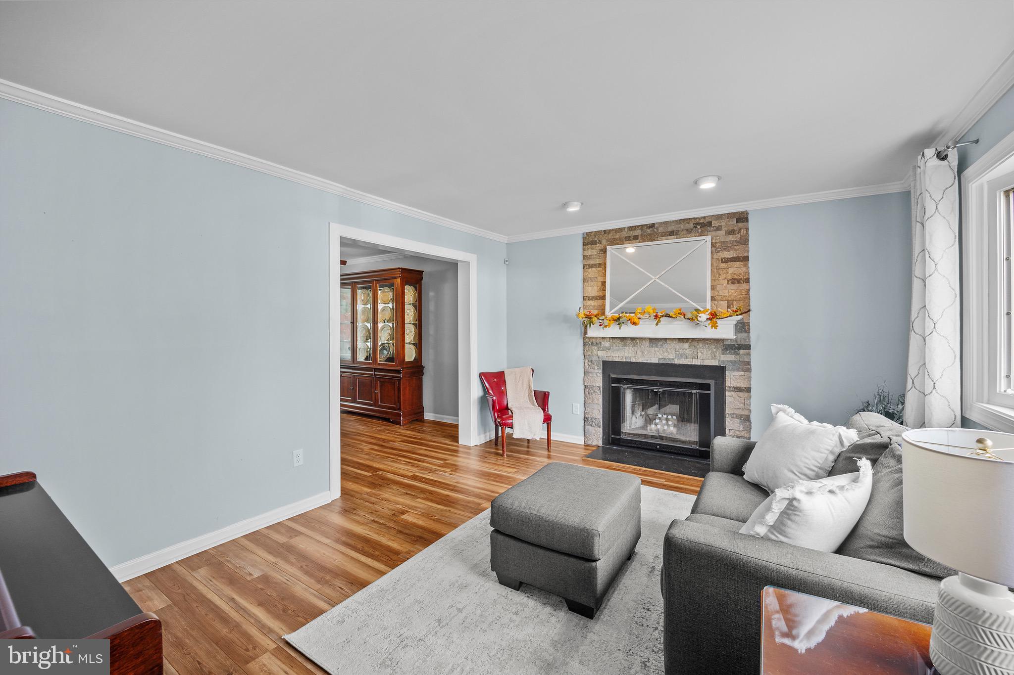 CEDAR HOLLOW - Residential