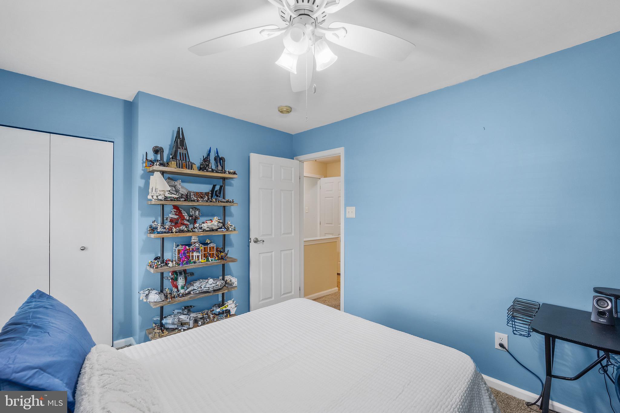 CEDAR HOLLOW - Residential