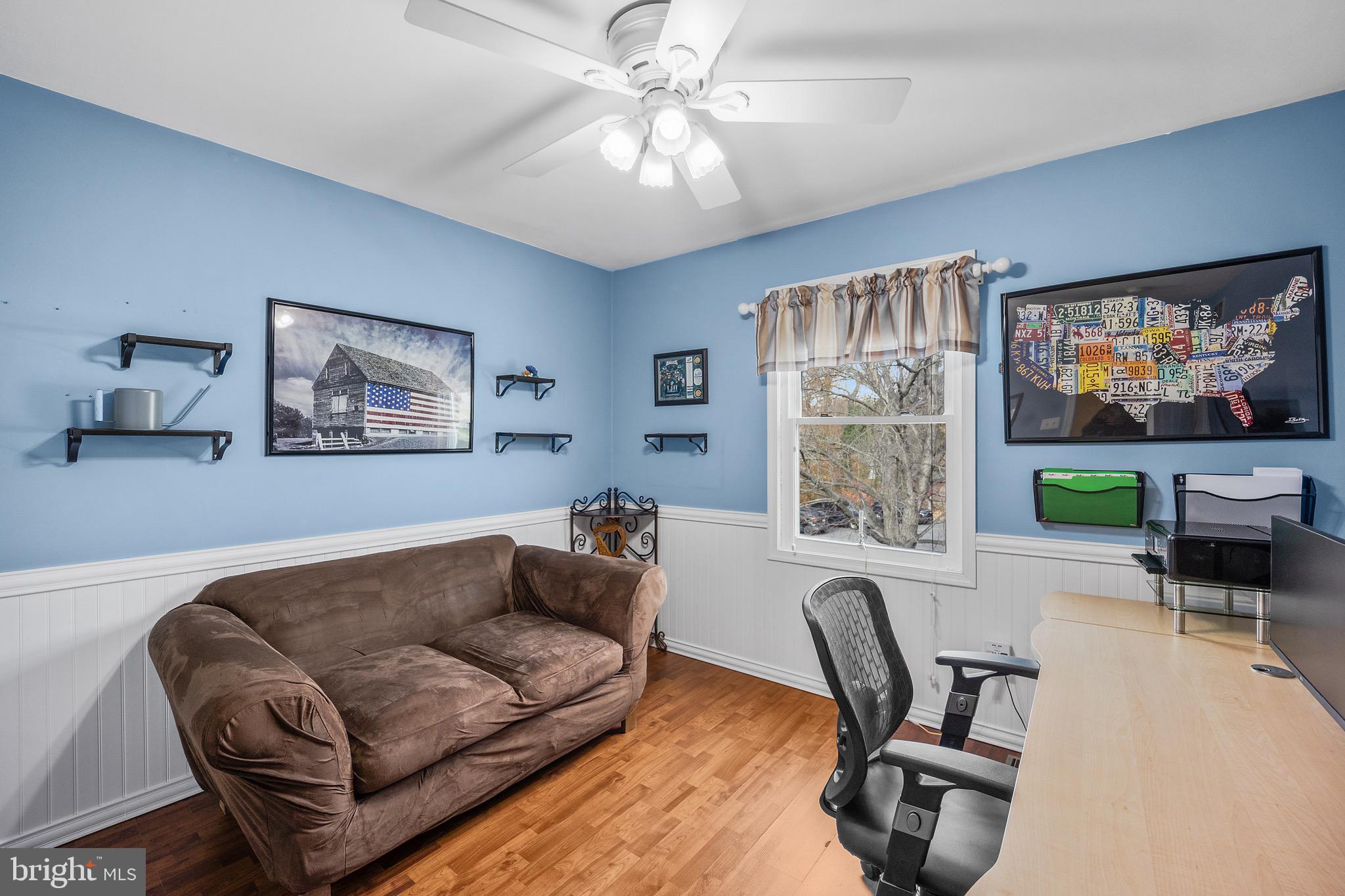 CEDAR HOLLOW - Residential