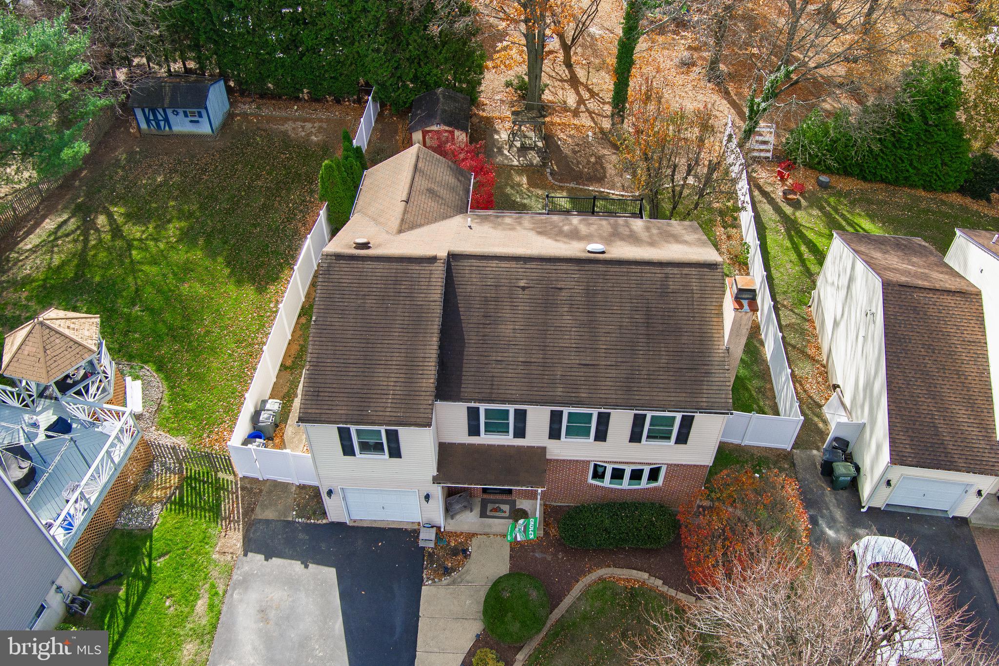 CEDAR HOLLOW - Residential