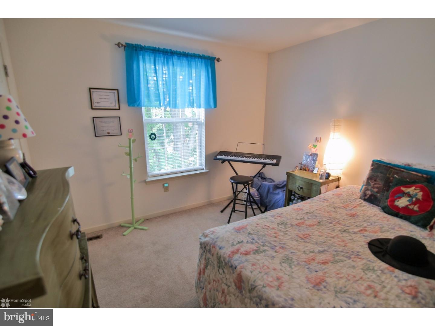 VILLAS AT SOUTH MOUN - Residential