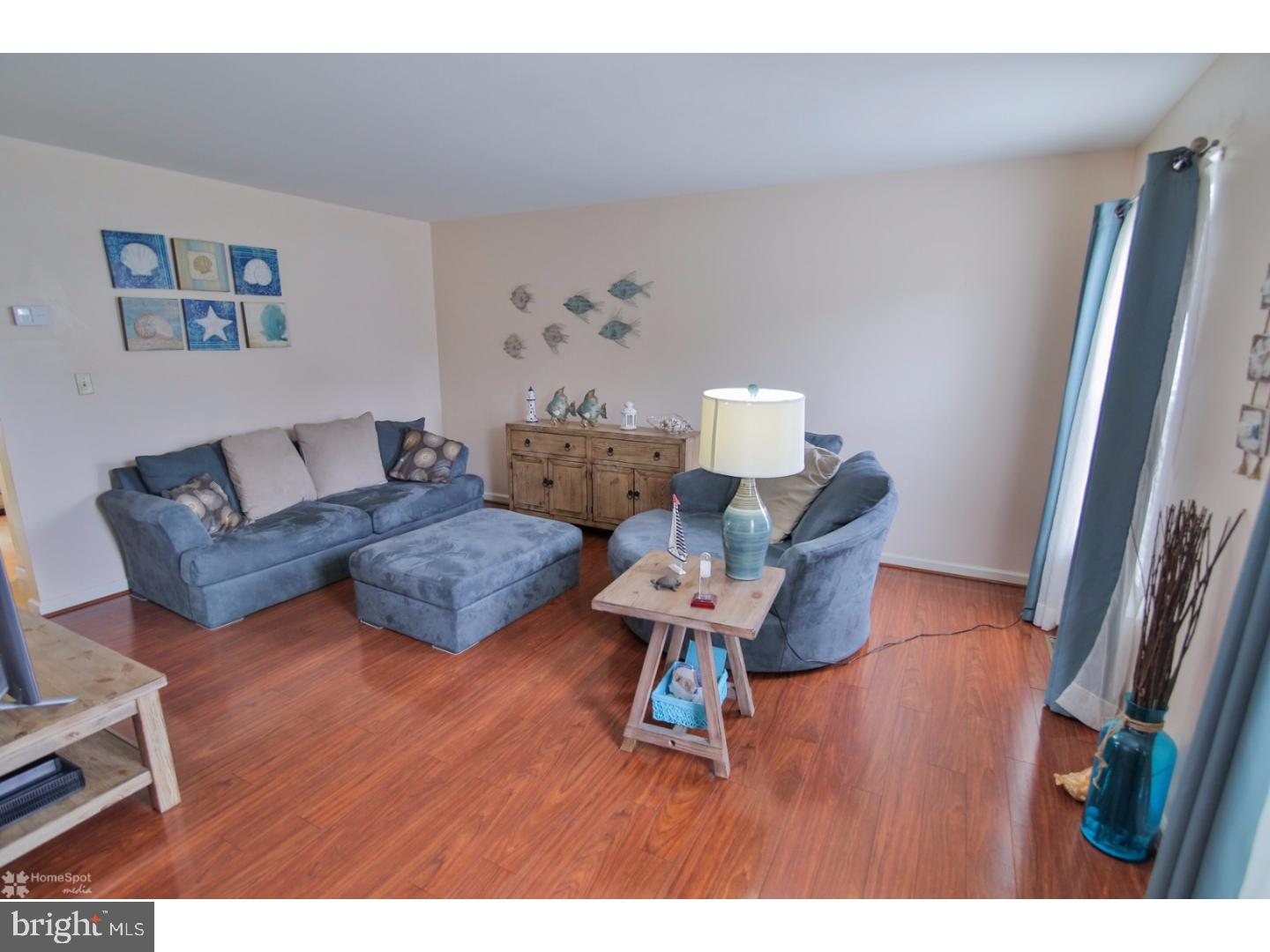 VILLAS AT SOUTH MOUN - Residential