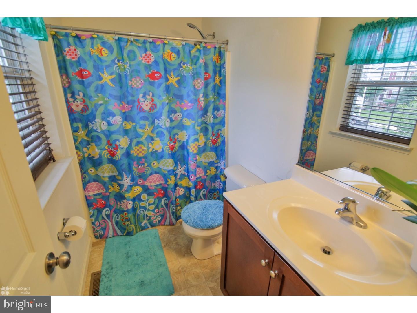 VILLAS AT SOUTH MOUN - Residential