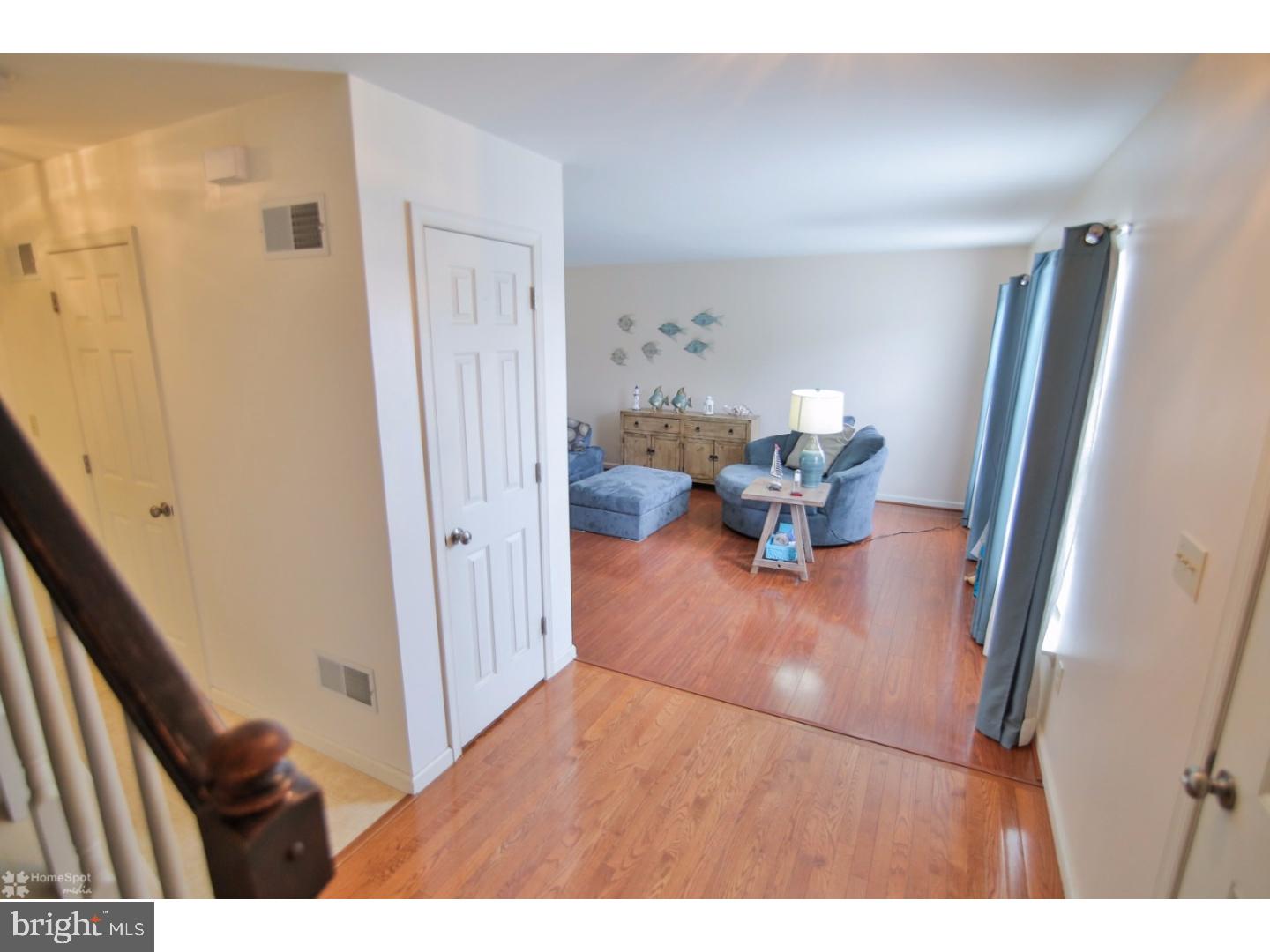 VILLAS AT SOUTH MOUN - Residential