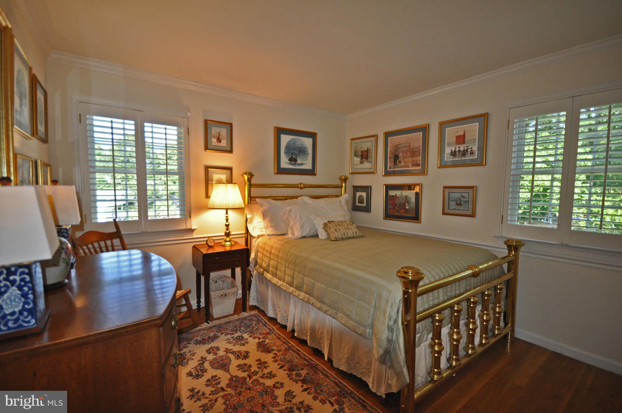 RIVERSIDE PARK HESSICK - Residential