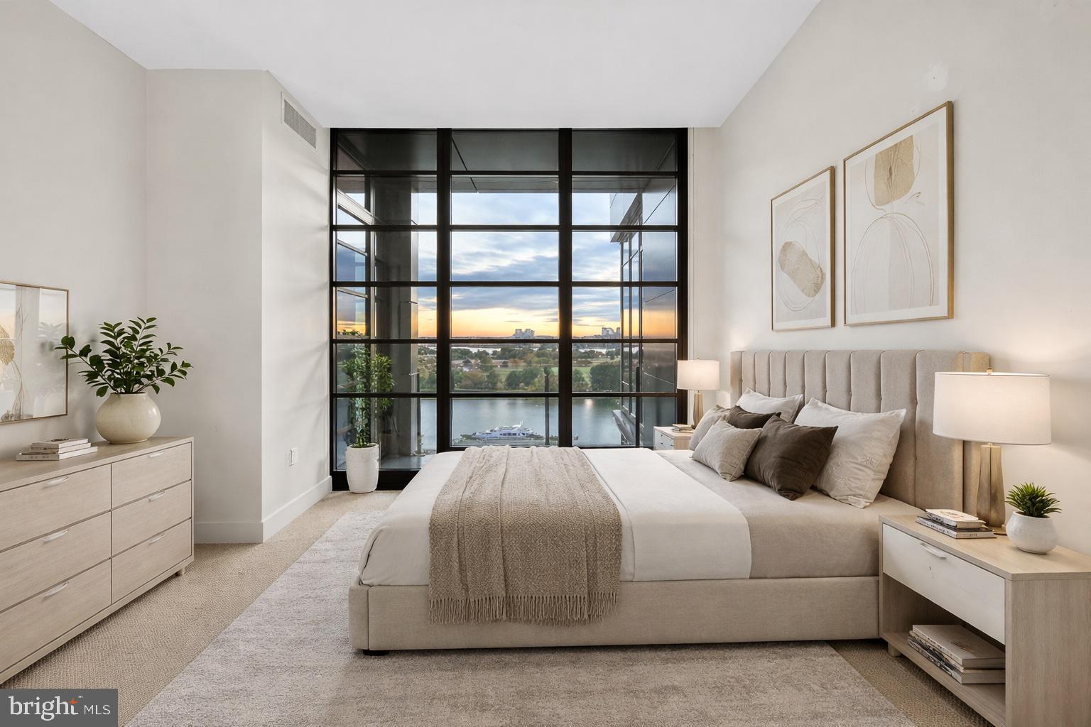 45 SUTTON SQUARE SW PH02