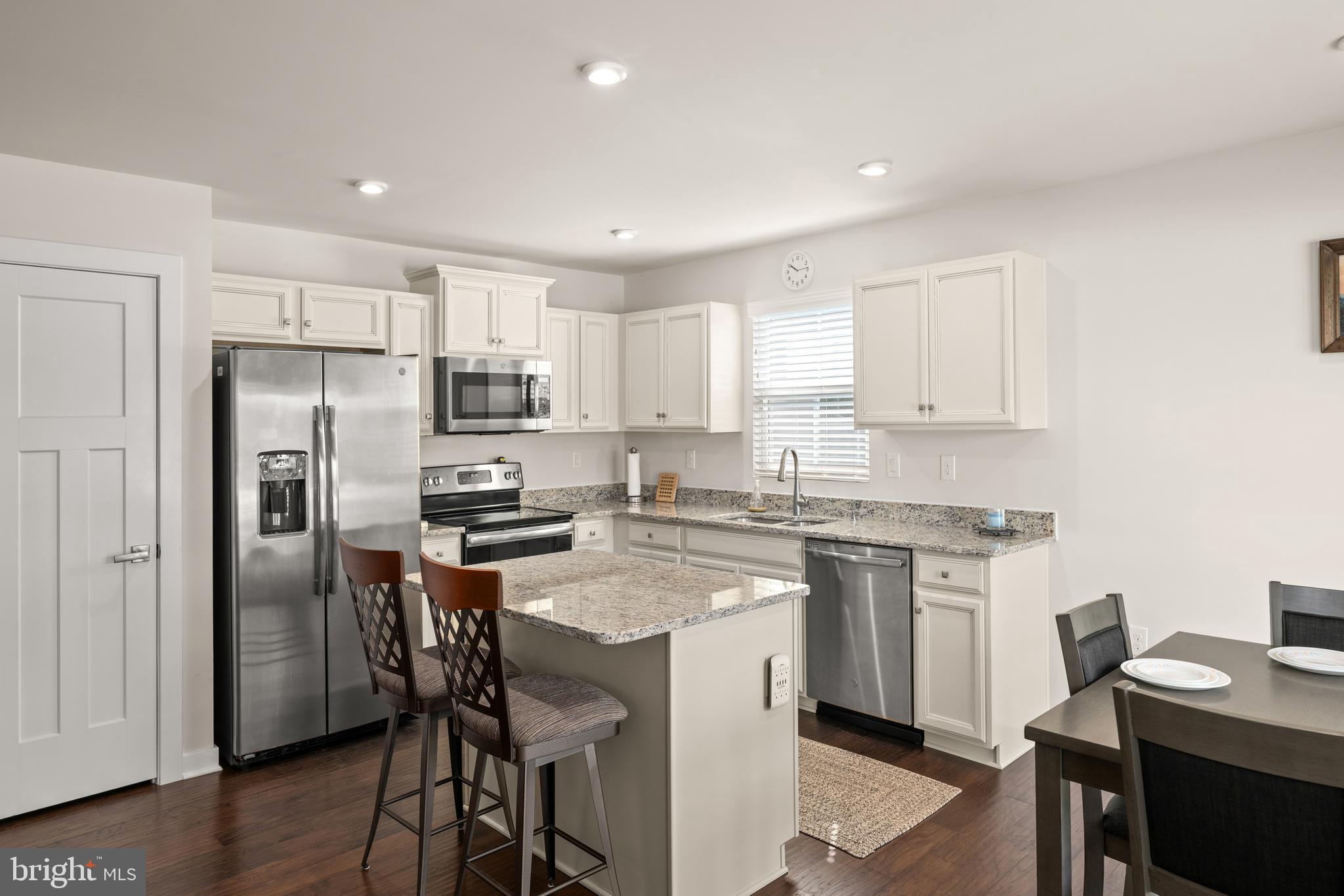 ANTHEM - Residential