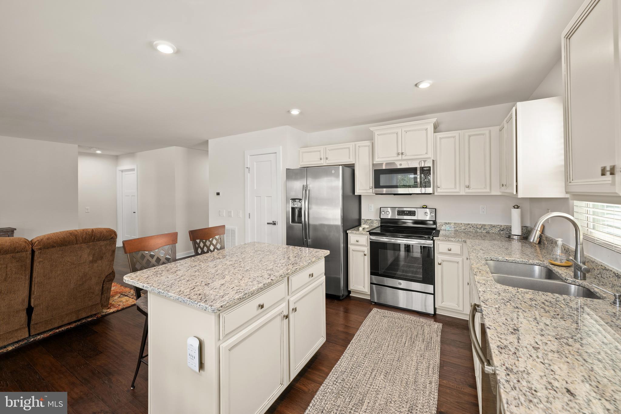 ANTHEM - Residential