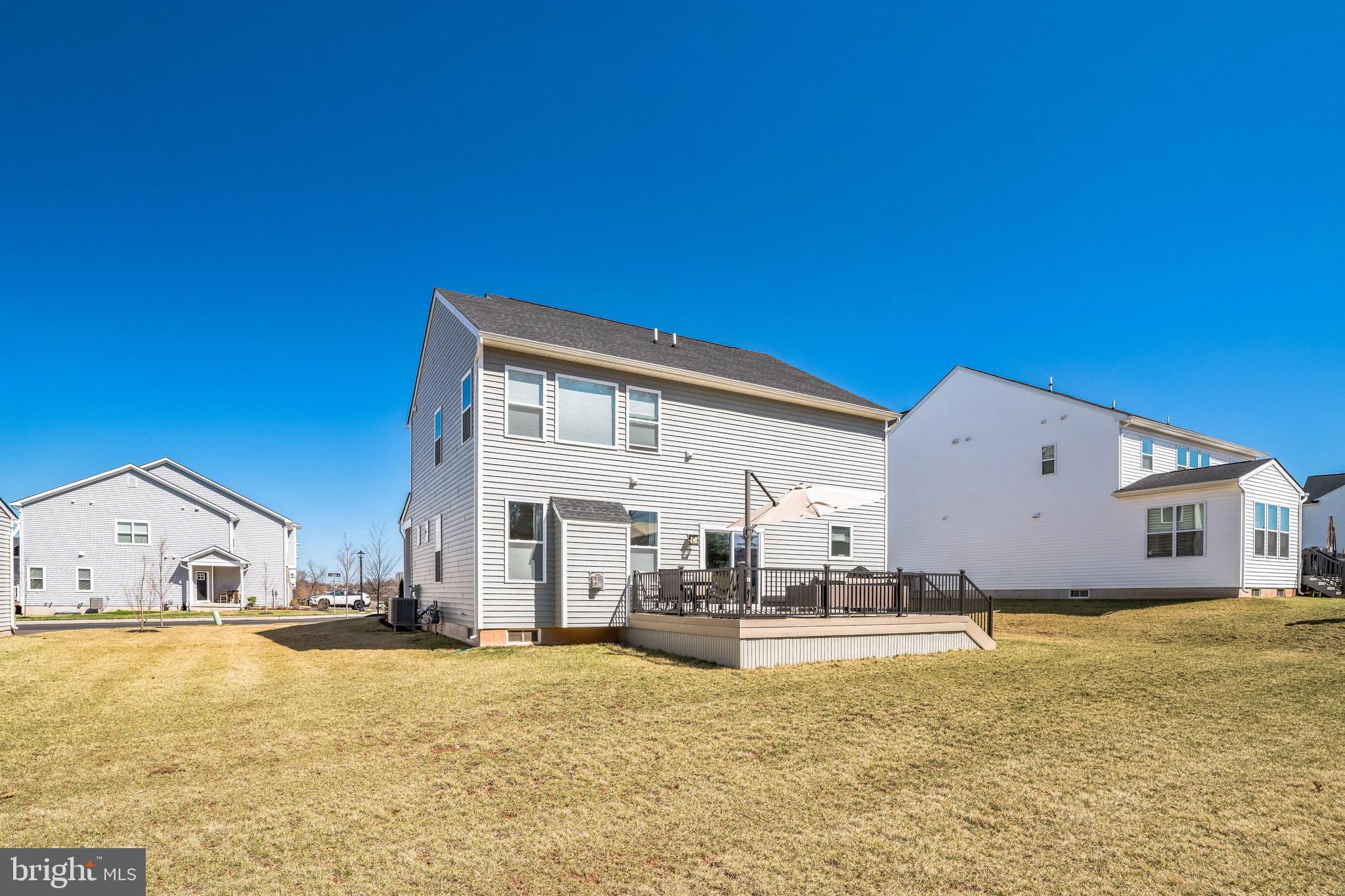 VILLAGES AT SPRING HILL - Residential