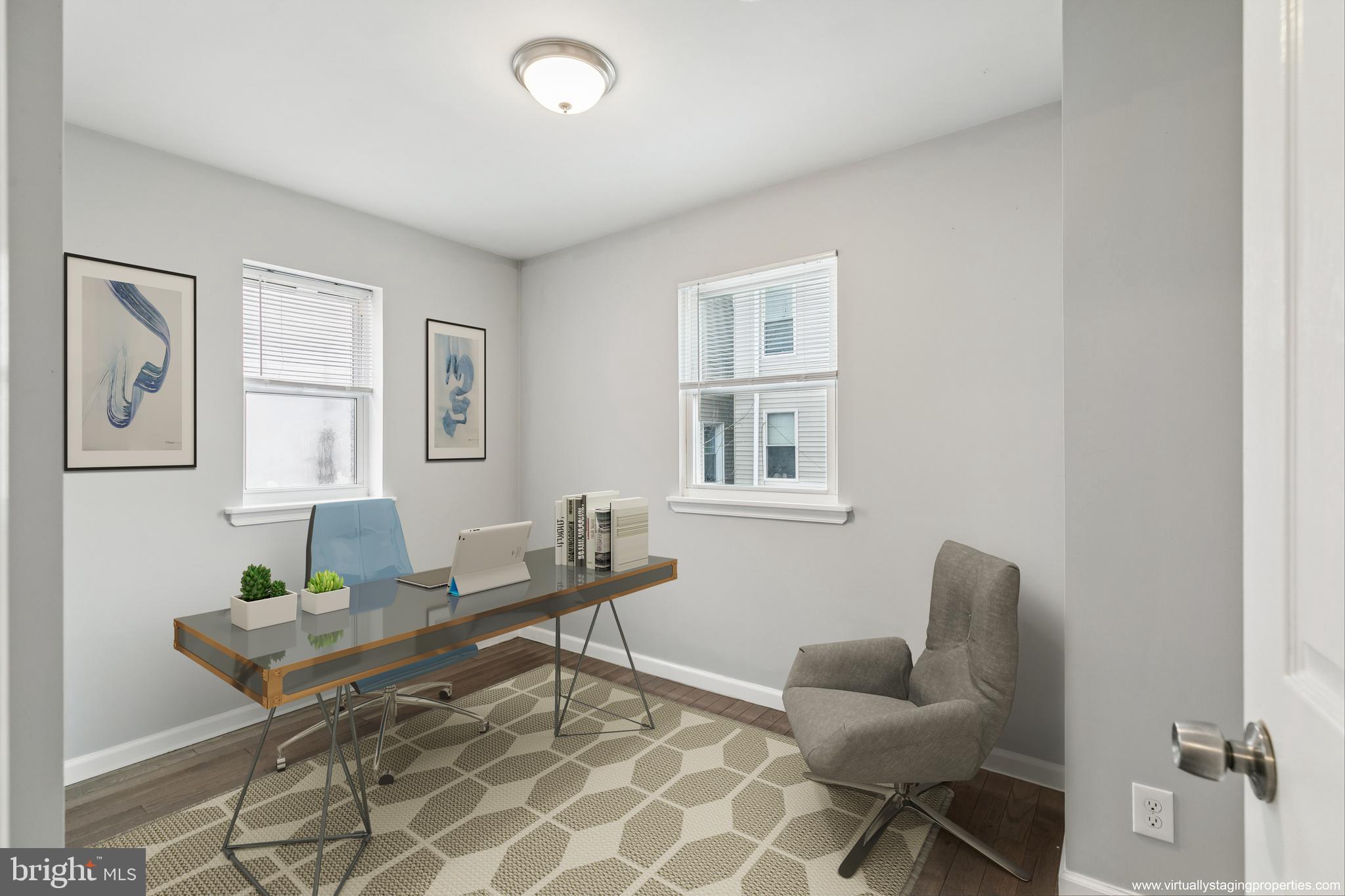 POINT BREEZE - Residential