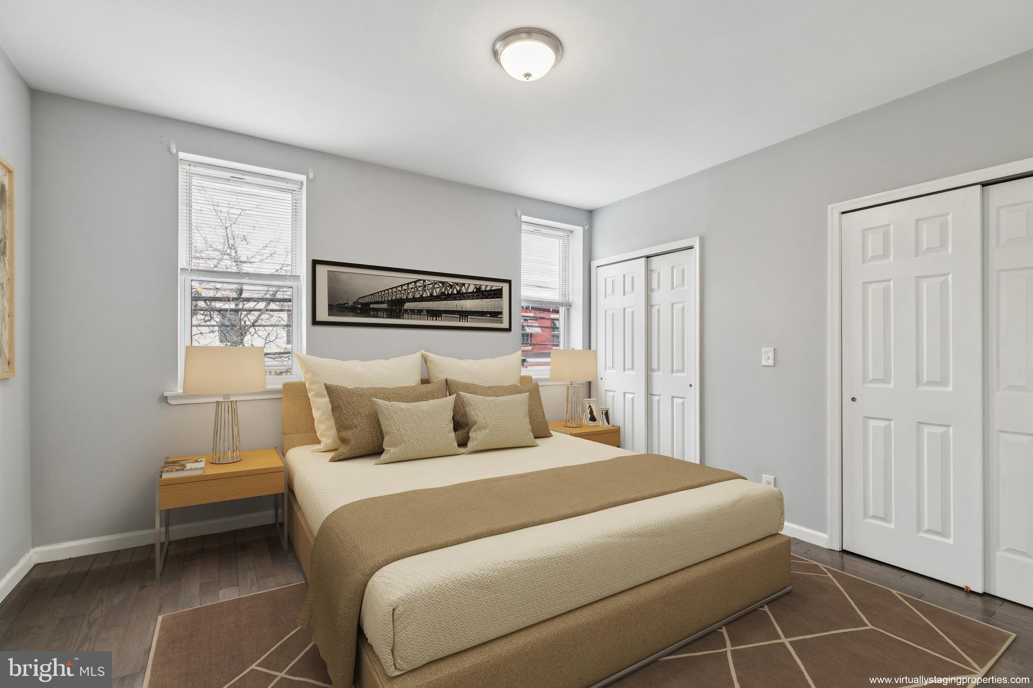 POINT BREEZE - Residential