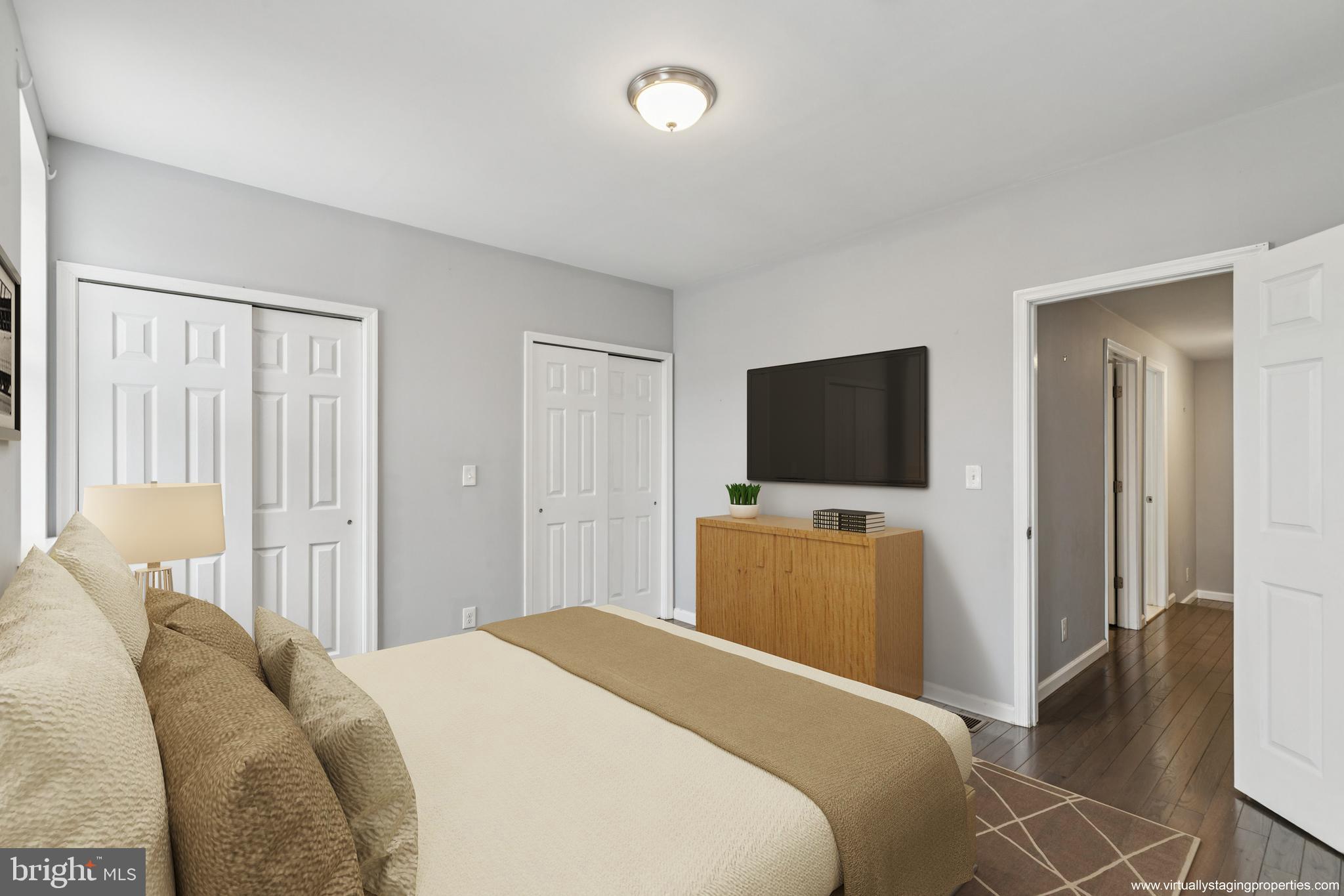 POINT BREEZE - Residential