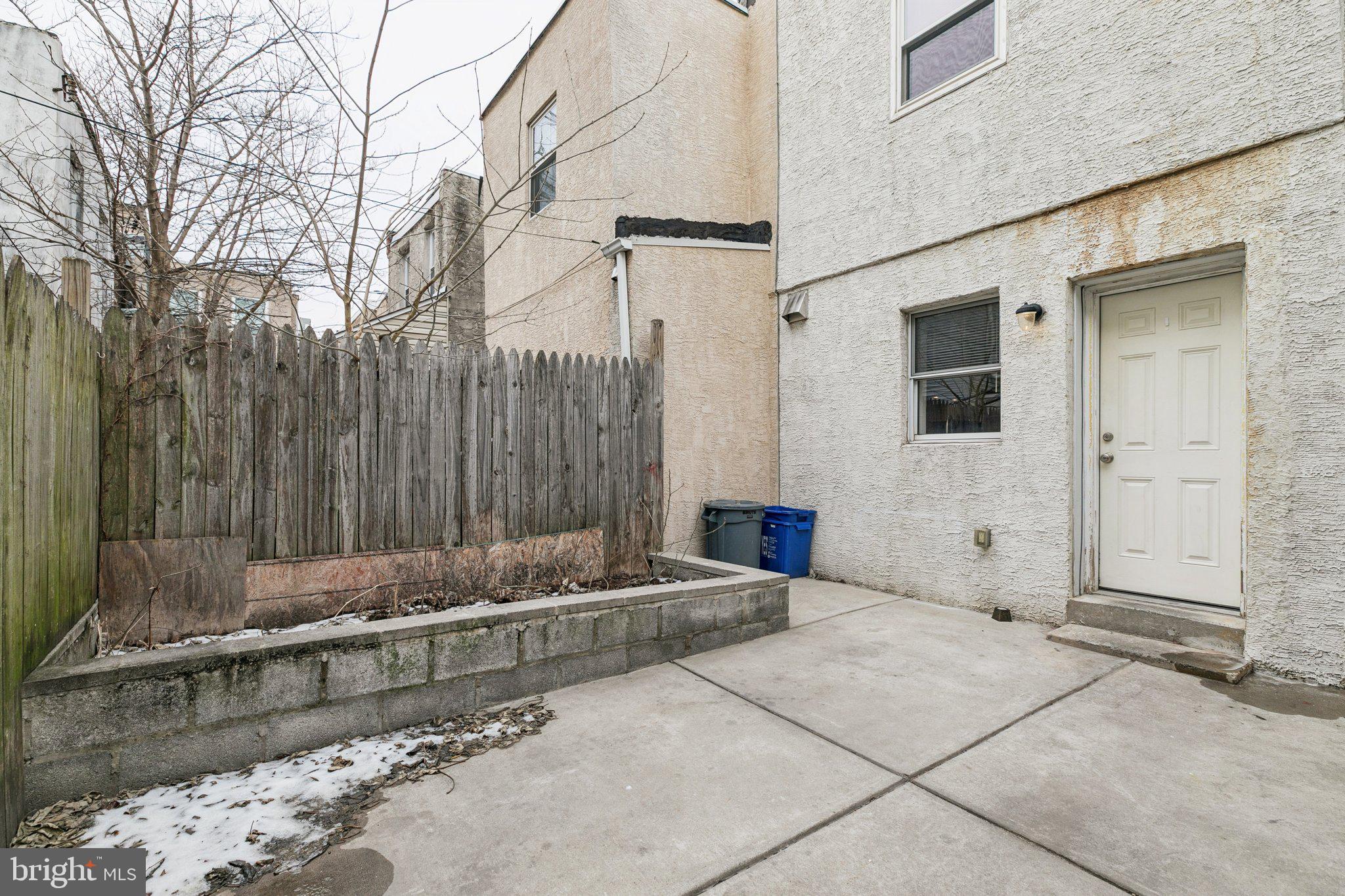 POINT BREEZE - Residential