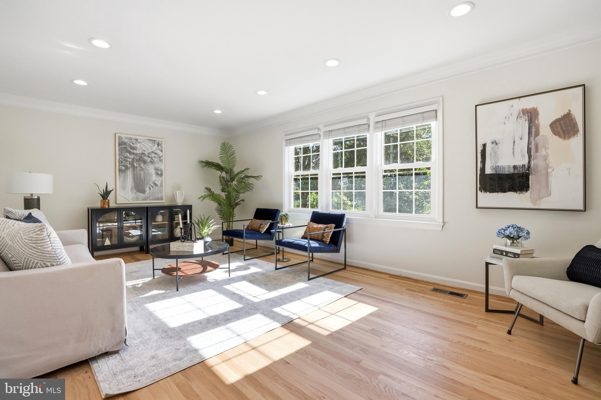 STONELEIGH - Residential