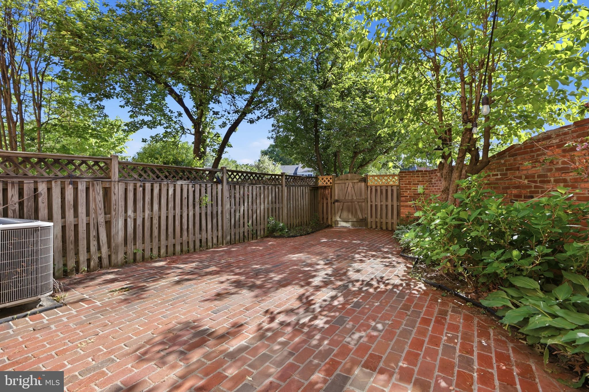 STONELEIGH - Residential